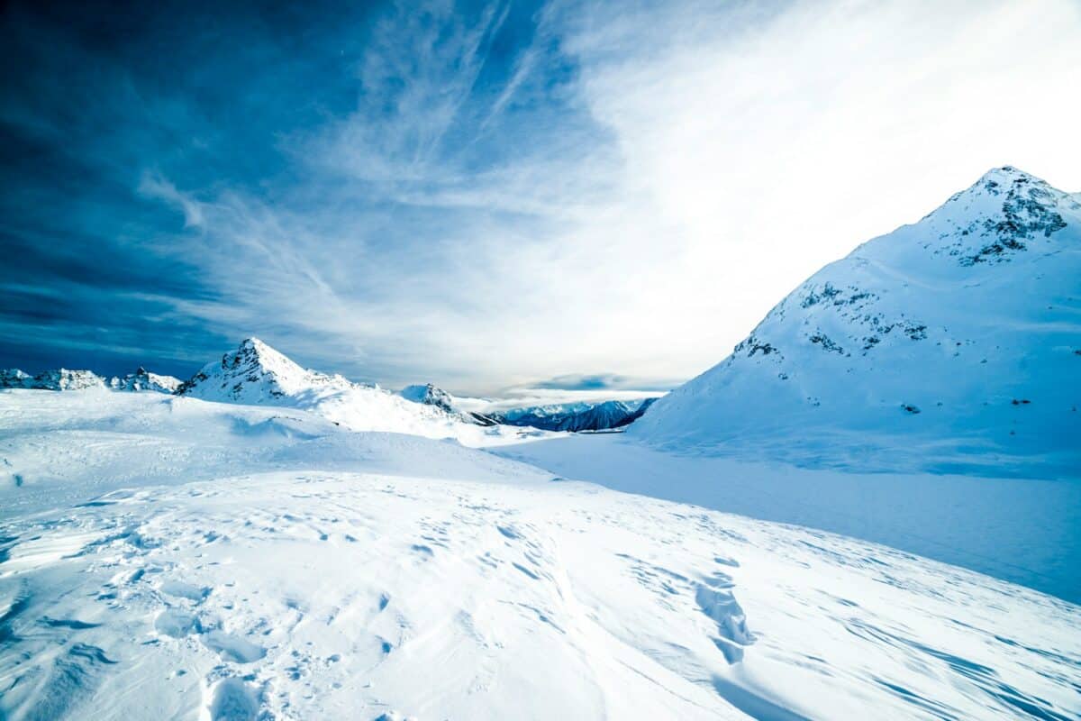 sol recouvert de neige