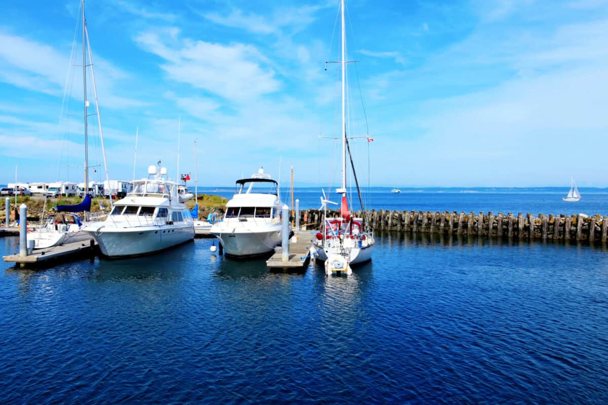 Port Townsend, Washington. Marina du centre-ville avec bateaux.