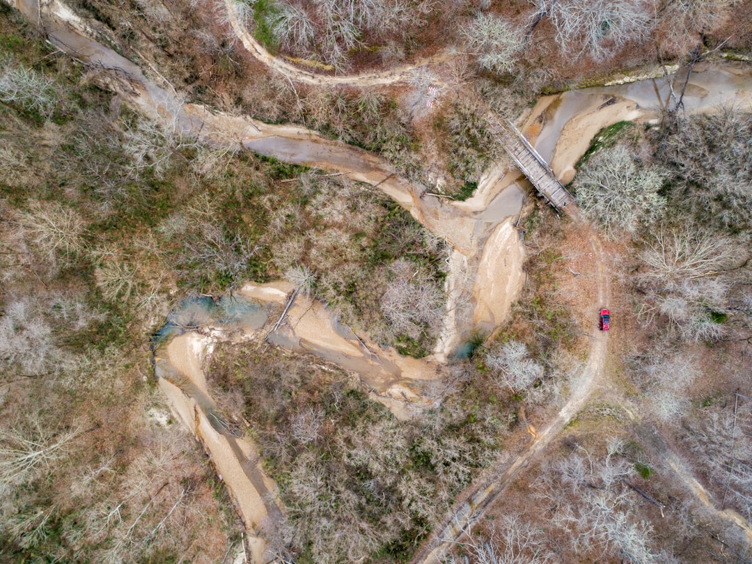 9. Les inondations du fleuve Mississippi (crédits image : unsplash)