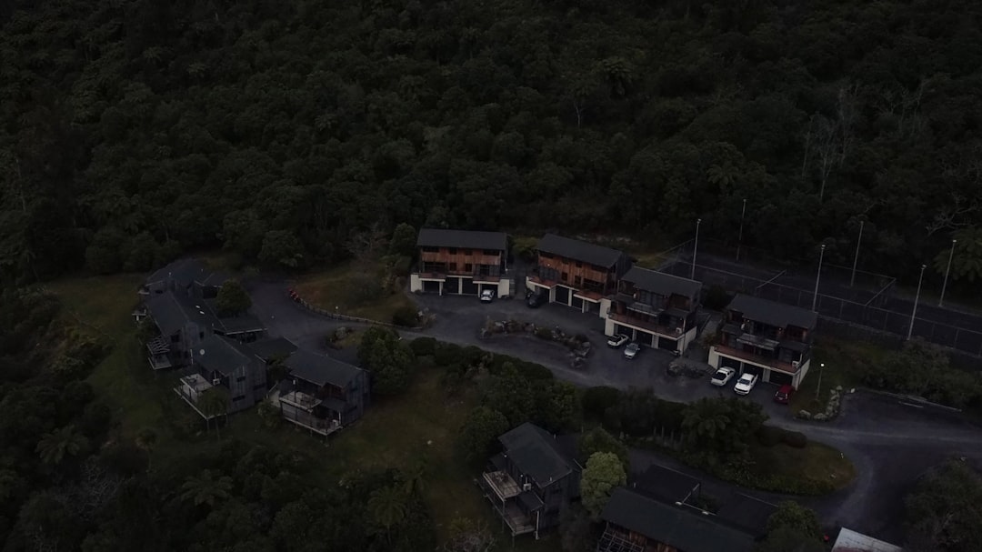 4 Soutien aux communautés locales (crédits image : unsplash)