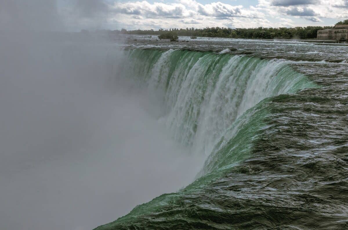 Chutes